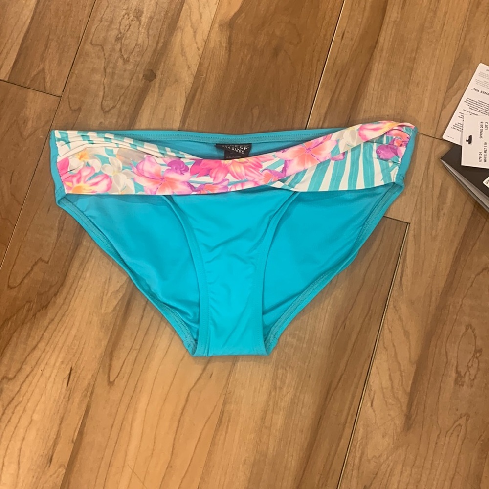 NWT CoCo Reef swim bottom